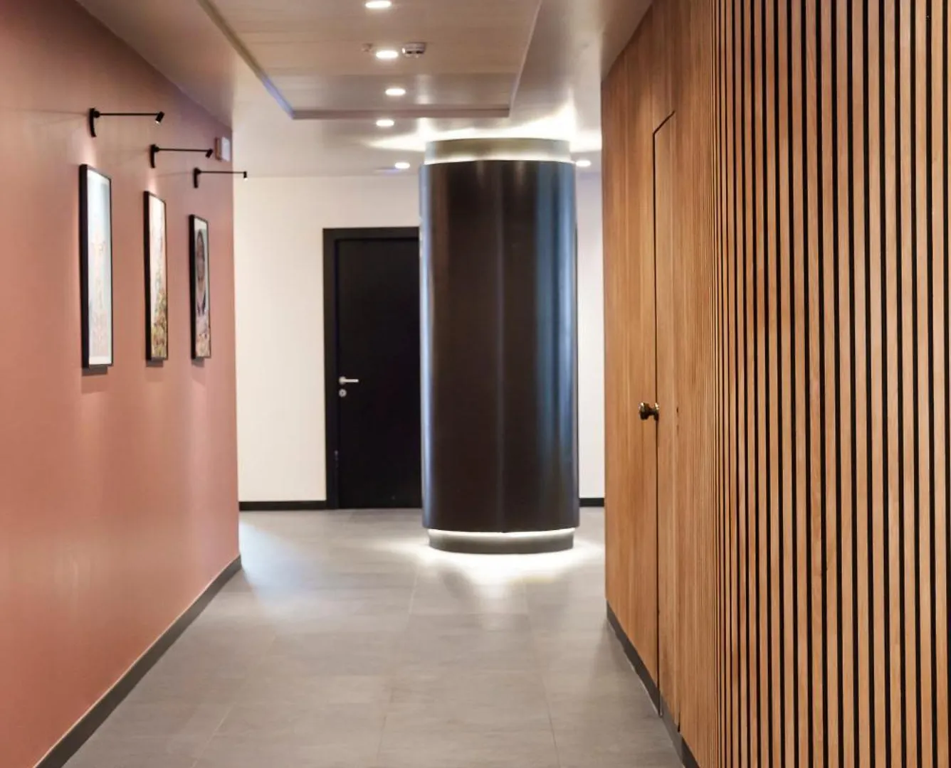 Hotel Aparthotel Colombo Roma
