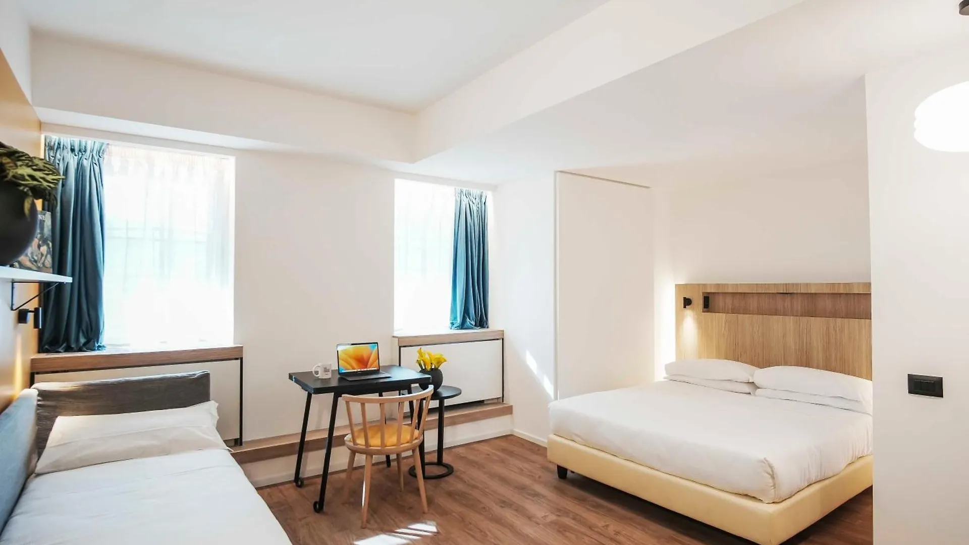 Aparthotel Colombo Roma location