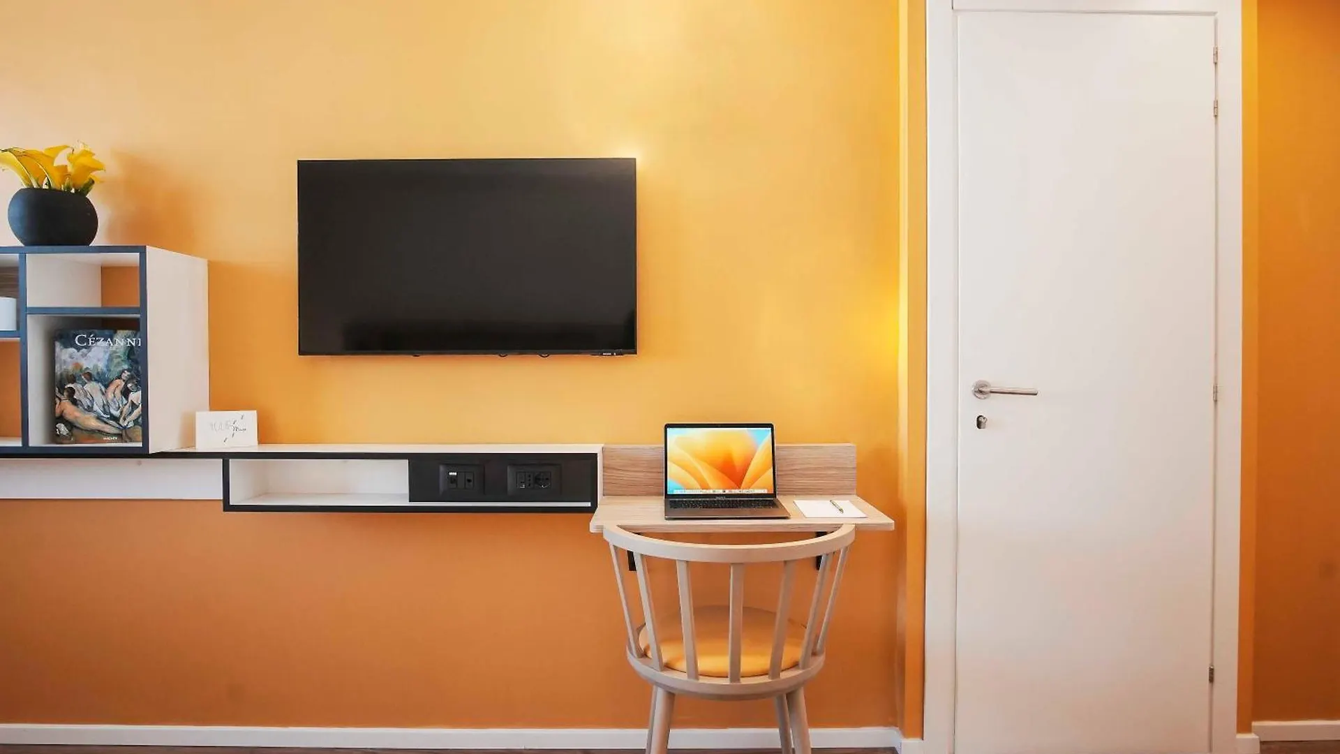 Aparthotel Colombo Roma 4*, Rome Italy