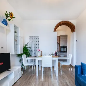 Divi - Strategic Place Milan