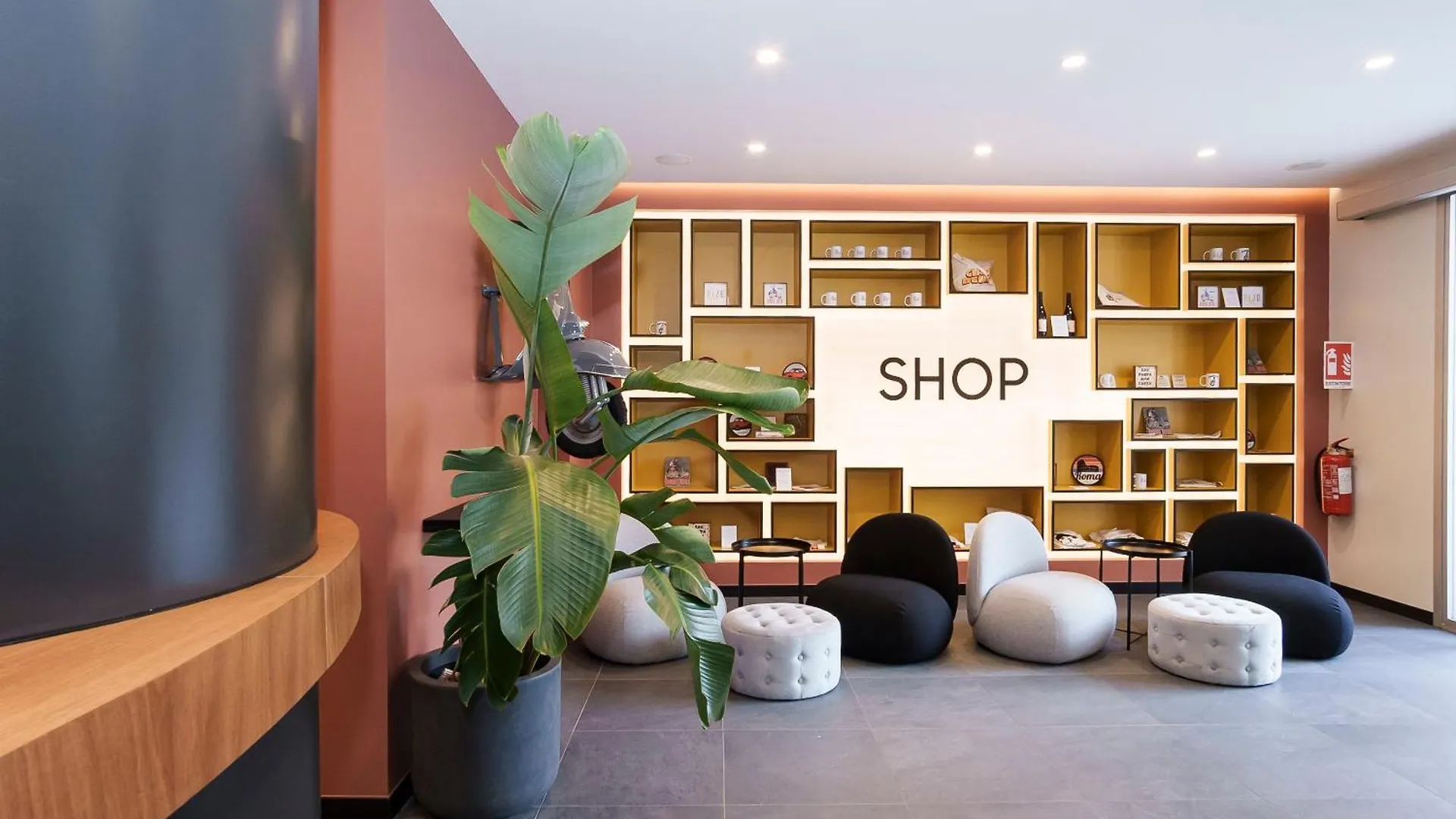 **** Hotel Aparthotel Colombo Roma Italy